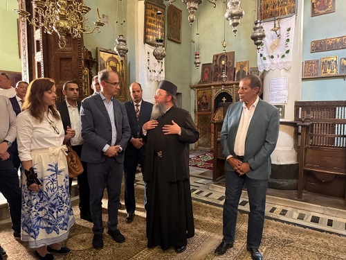 زيارة تاريخية لرئيس وزراء صربيا إلى دير سانت كاترين بجنوب سيناء